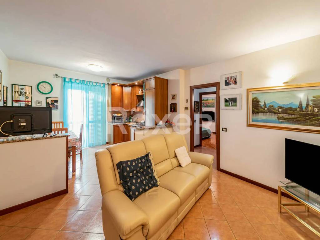 casa indipendente in vendita a Venarotta in zona Gimigliano