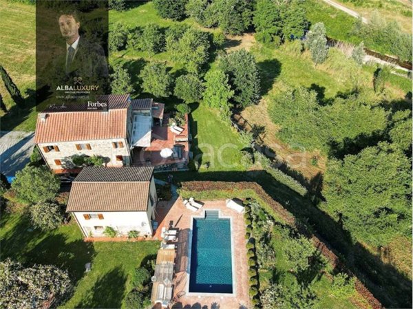 casa indipendente in vendita ad Aulla