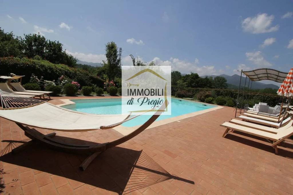 casa indipendente in vendita ad Aulla