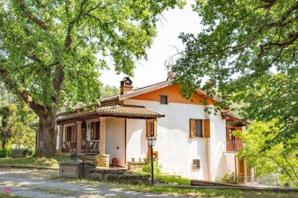 casa indipendente in vendita ad Aulla