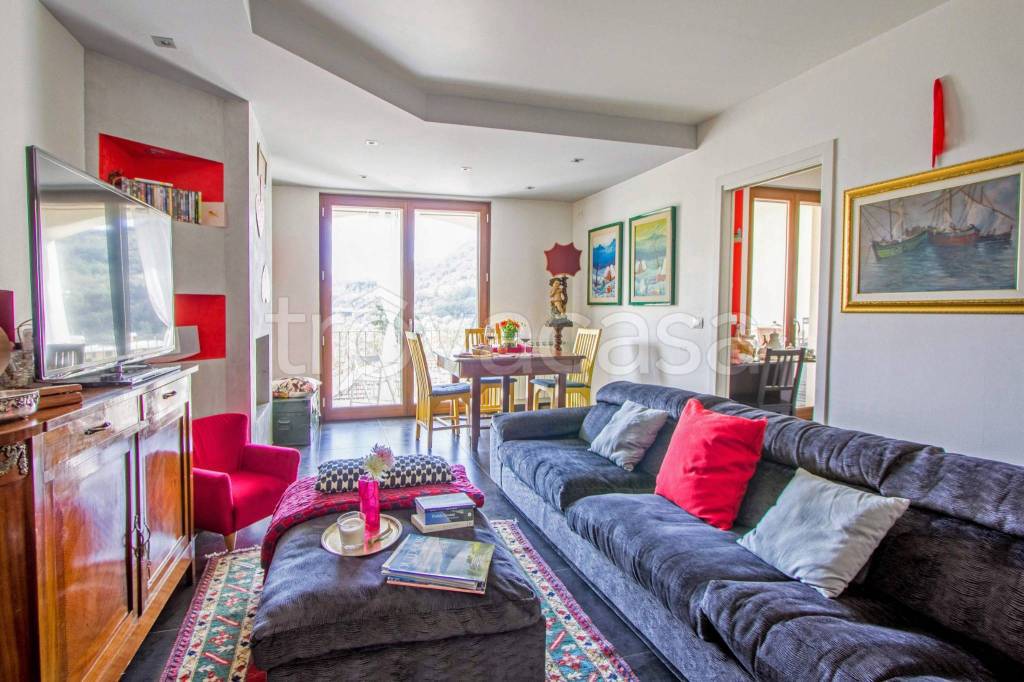 casa indipendente in vendita ad Aulla