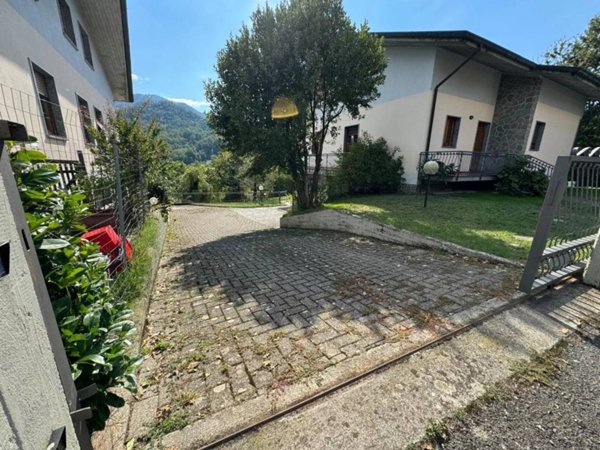 casa indipendente in vendita ad Aulla