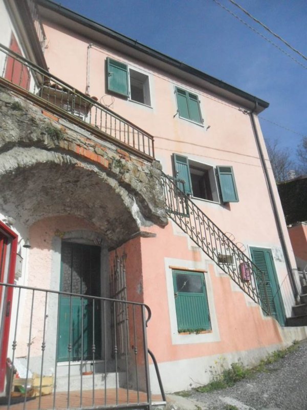 casa indipendente in vendita ad Aulla