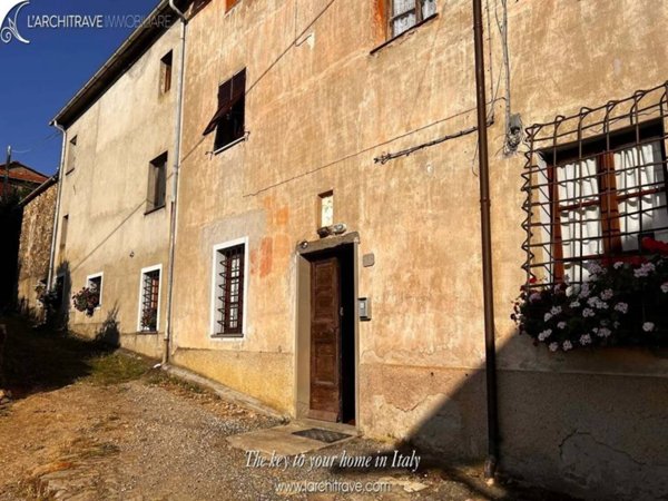 casa indipendente in vendita ad Aulla