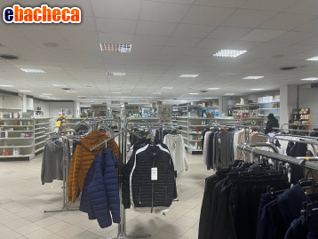 negozio in vendita ad Aulla