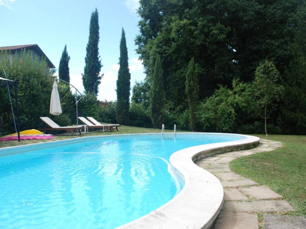 casa indipendente in vendita ad Aulla