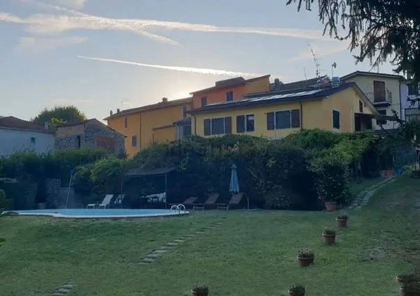casa indipendente in vendita ad Aulla