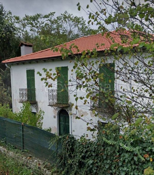 casa indipendente in vendita ad Aulla