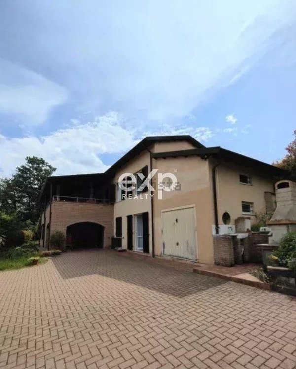 casa indipendente in vendita ad Aulla