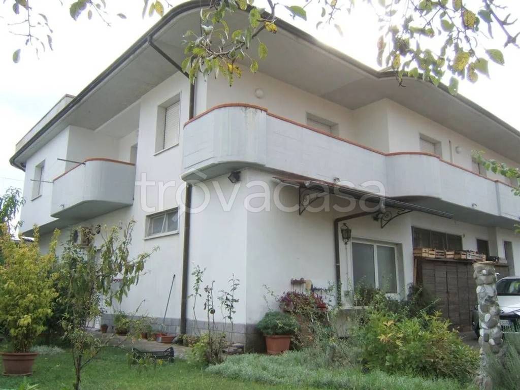 casa indipendente in vendita ad Aulla