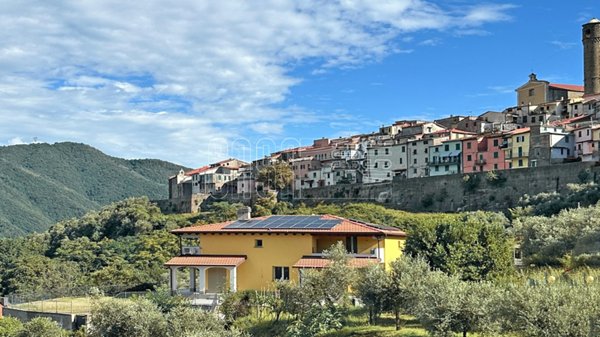 casa indipendente in vendita ad Aulla