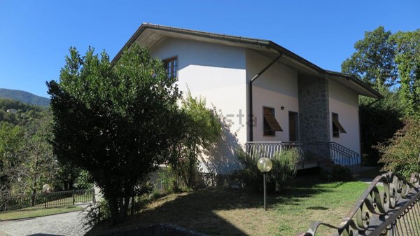 casa indipendente in vendita ad Aulla