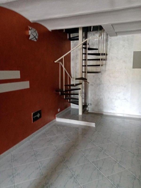 casa semindipendente in vendita ad Aulla