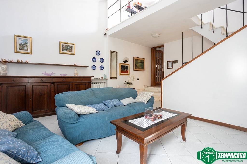 casa indipendente in vendita ad Aulla