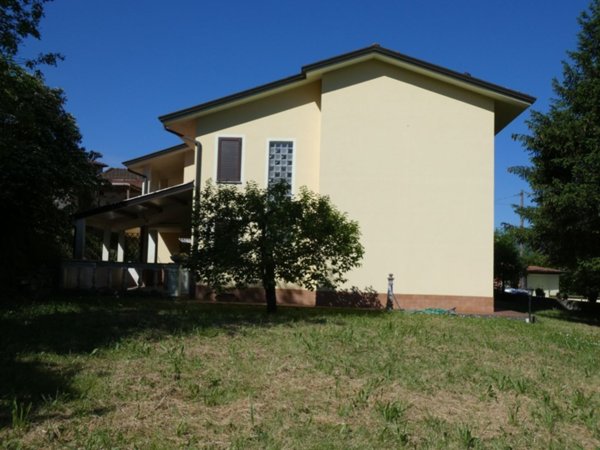 casa indipendente in vendita ad Aulla
