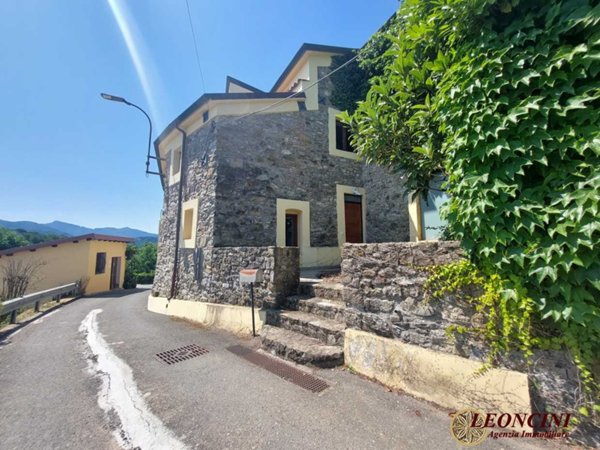 casa indipendente in vendita ad Aulla