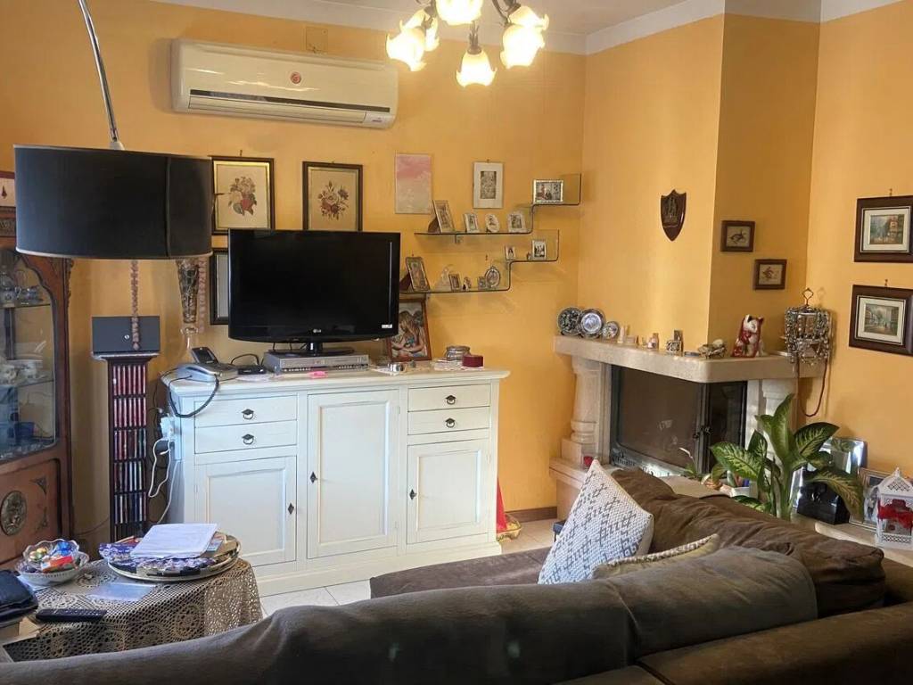 casa indipendente in vendita ad Aulla
