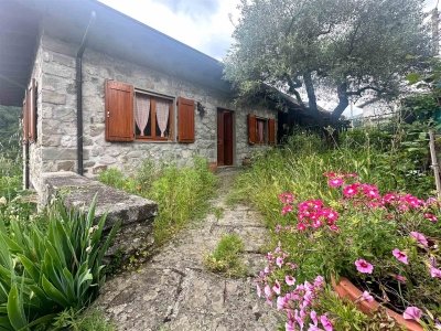 casa indipendente in vendita ad Aulla
