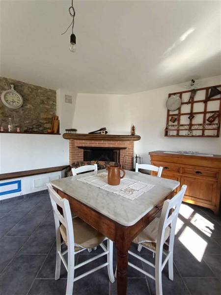 casa indipendente in vendita ad Aulla