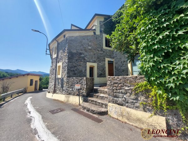 casa indipendente in vendita ad Aulla