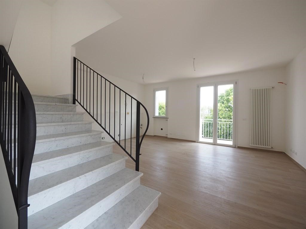 casa indipendente in vendita ad Aulla