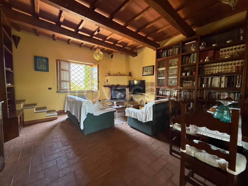 casa indipendente in vendita ad Aulla