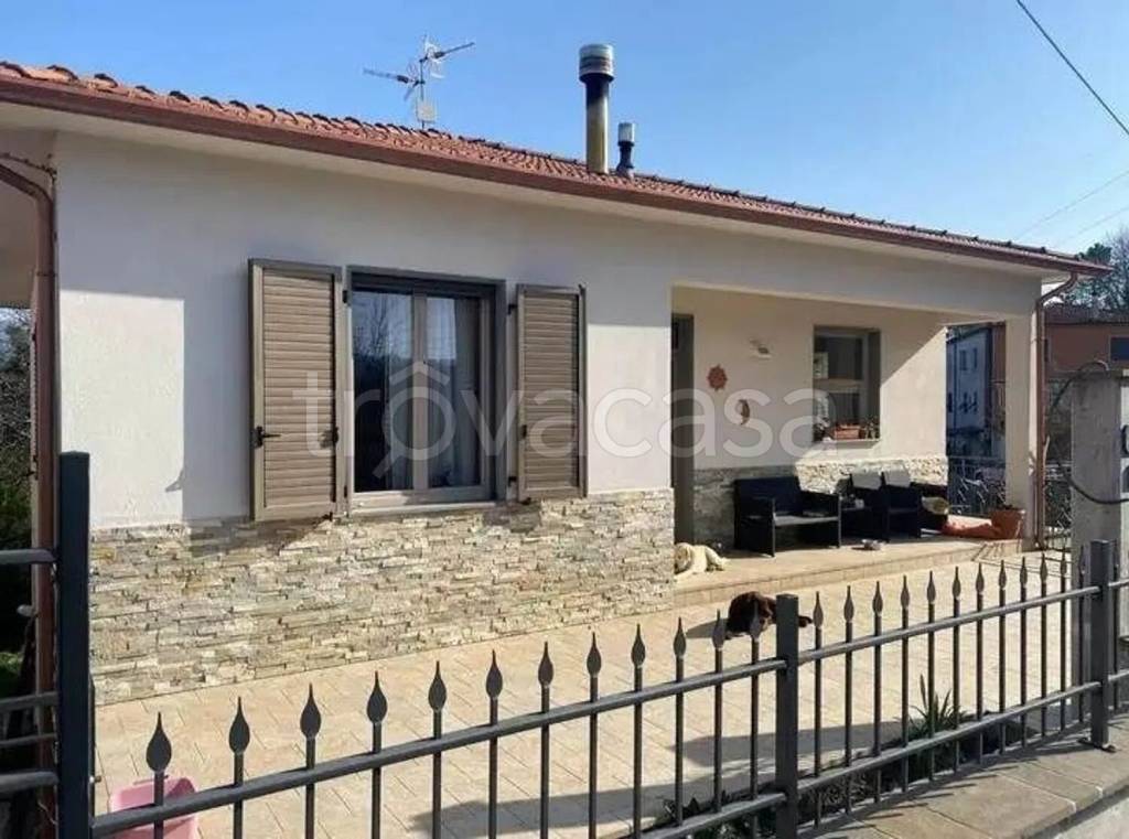 casa indipendente in vendita ad Aulla