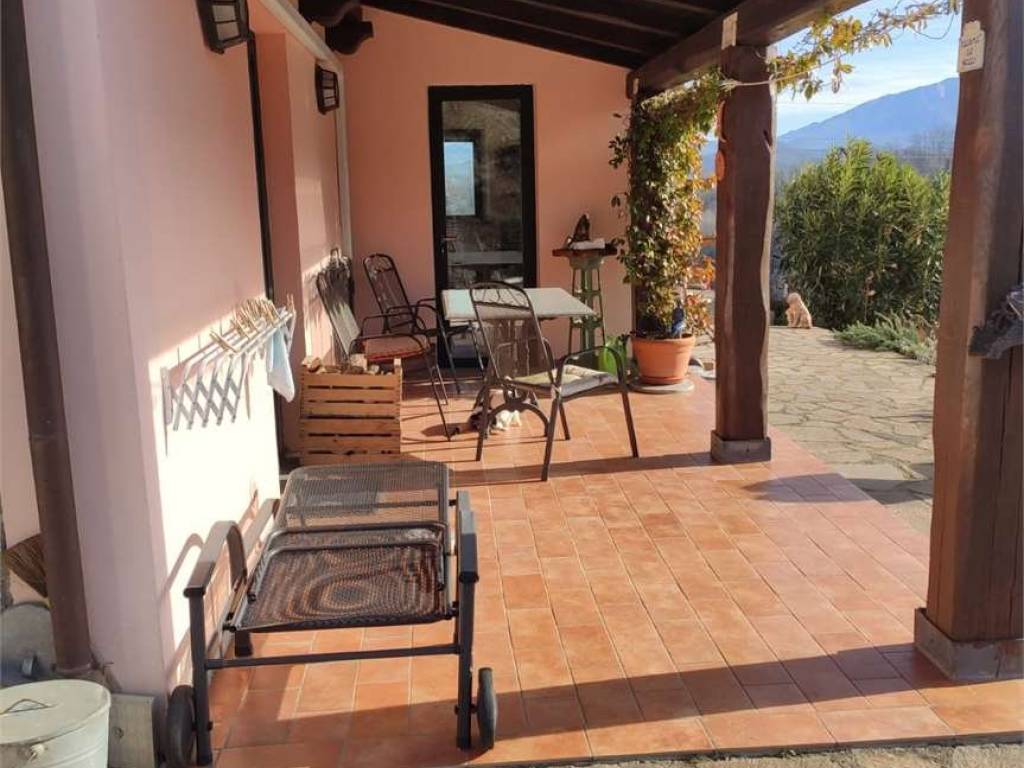 casa indipendente in vendita ad Aulla