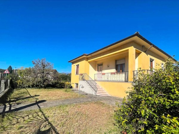 casa indipendente in vendita ad Aulla