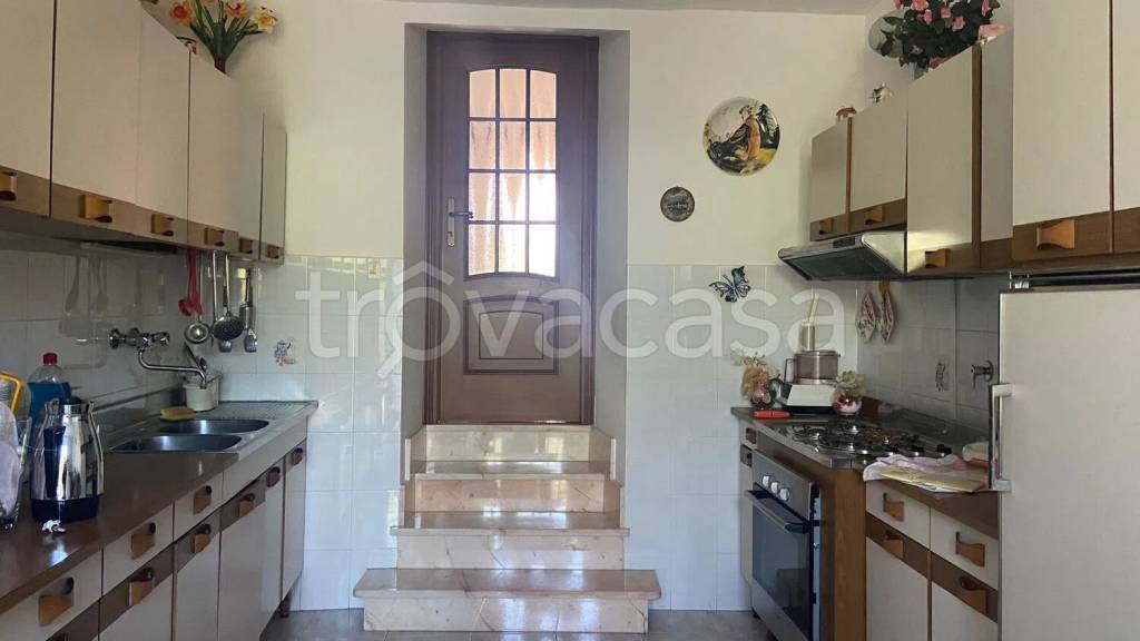 casa indipendente in vendita ad Aulla