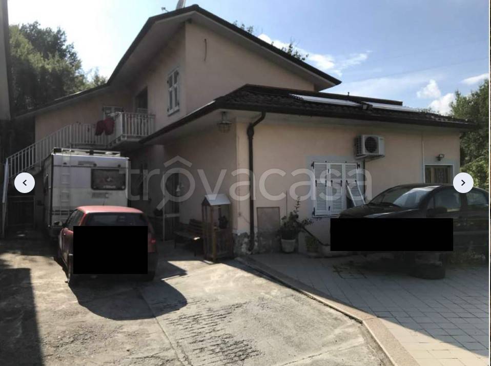 casa indipendente in vendita ad Aulla