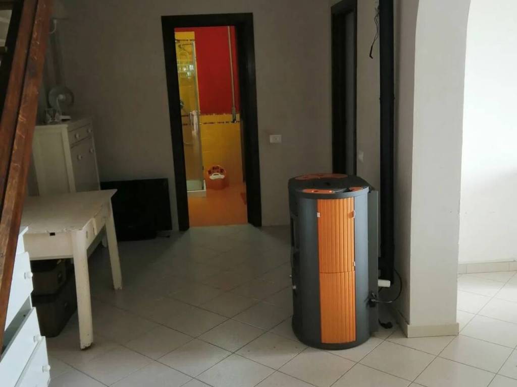 casa semindipendente in vendita ad Aulla