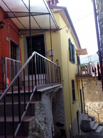 casa indipendente in vendita ad Aulla