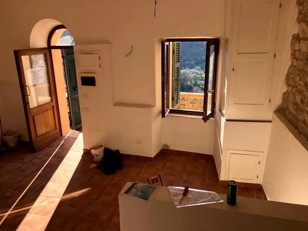 casa indipendente in vendita ad Aulla