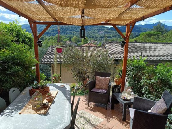 casa indipendente in vendita ad Aulla