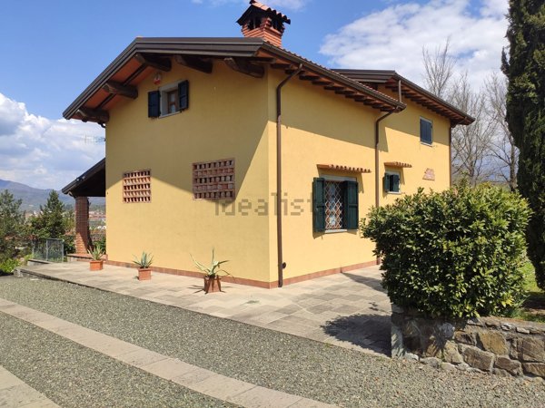 casa indipendente in vendita ad Aulla