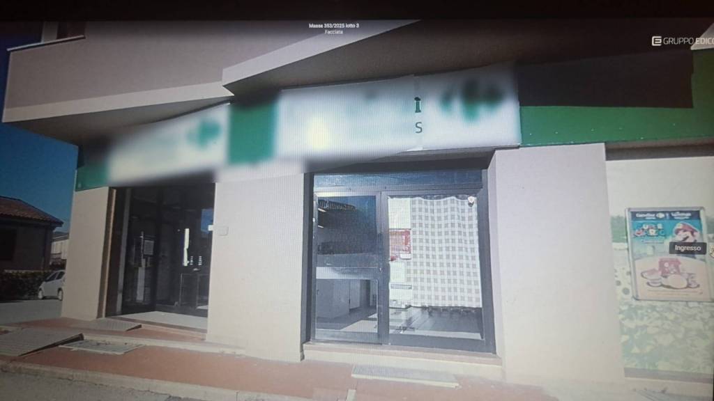 negozio in vendita ad Aulla