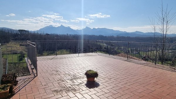 casa indipendente in vendita ad Aulla