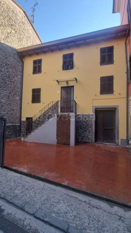 casa indipendente in vendita ad Aulla