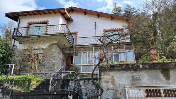 casa indipendente in vendita ad Aulla