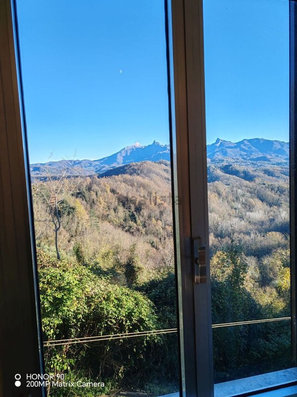 casa indipendente in vendita ad Aulla