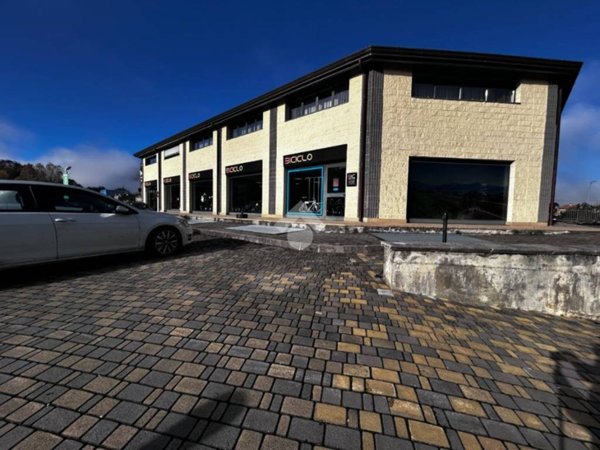 negozio in vendita ad Aulla