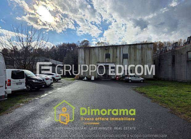 locale commerciale in vendita ad Aulla