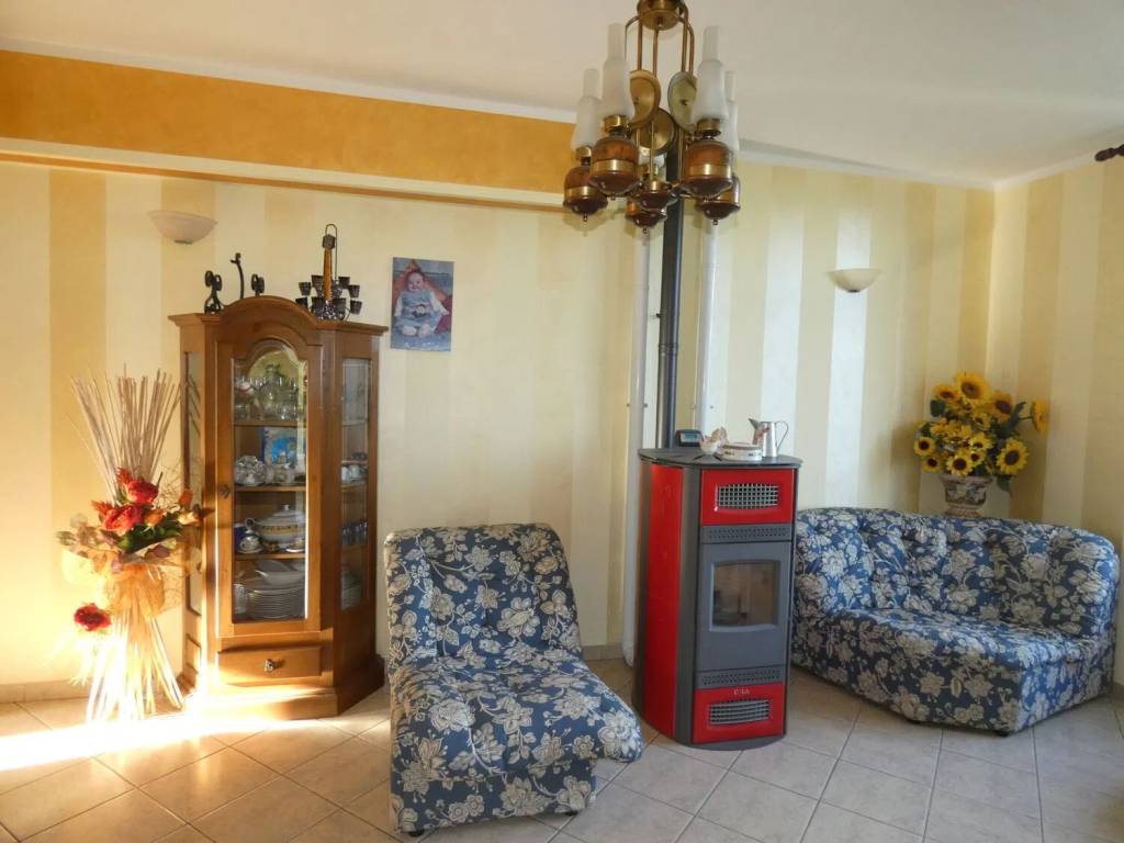 casa indipendente in vendita ad Aulla