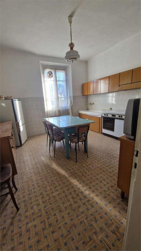 casa indipendente in vendita ad Aulla