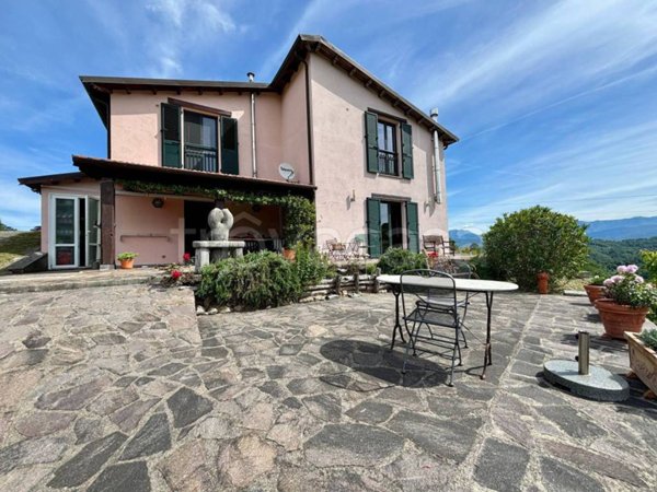 casa indipendente in vendita ad Aulla
