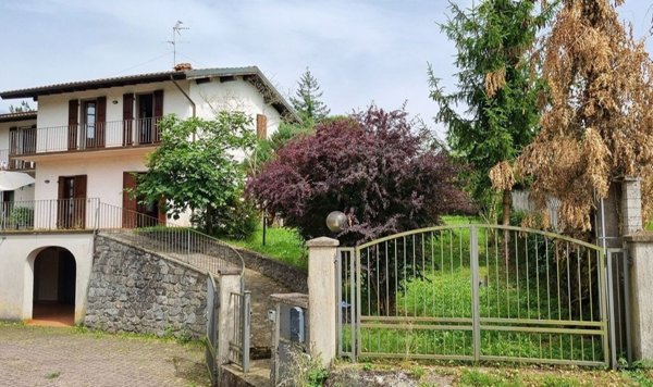 casa indipendente in vendita ad Aulla