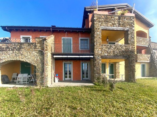 casa indipendente in vendita ad Aulla