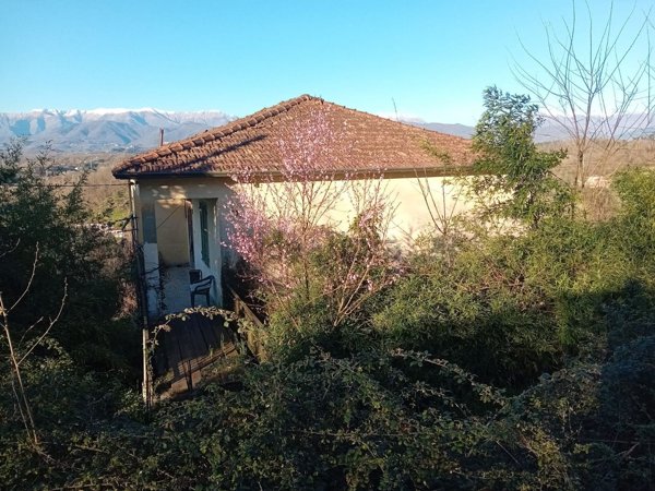 casa indipendente in vendita ad Aulla