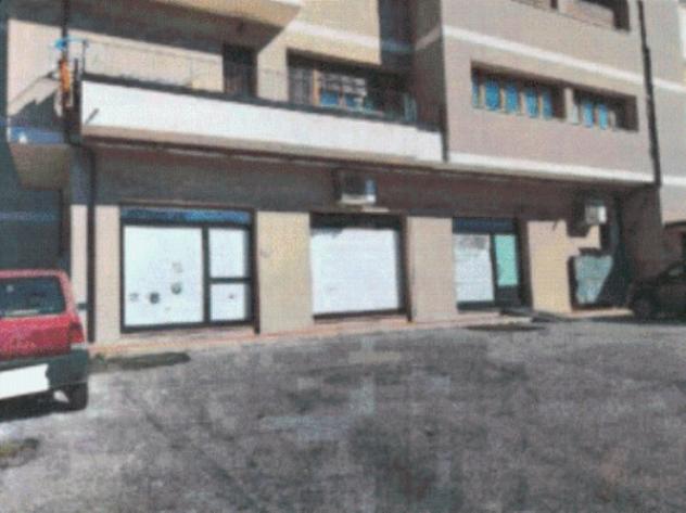 pentavano in vendita ad Aulla